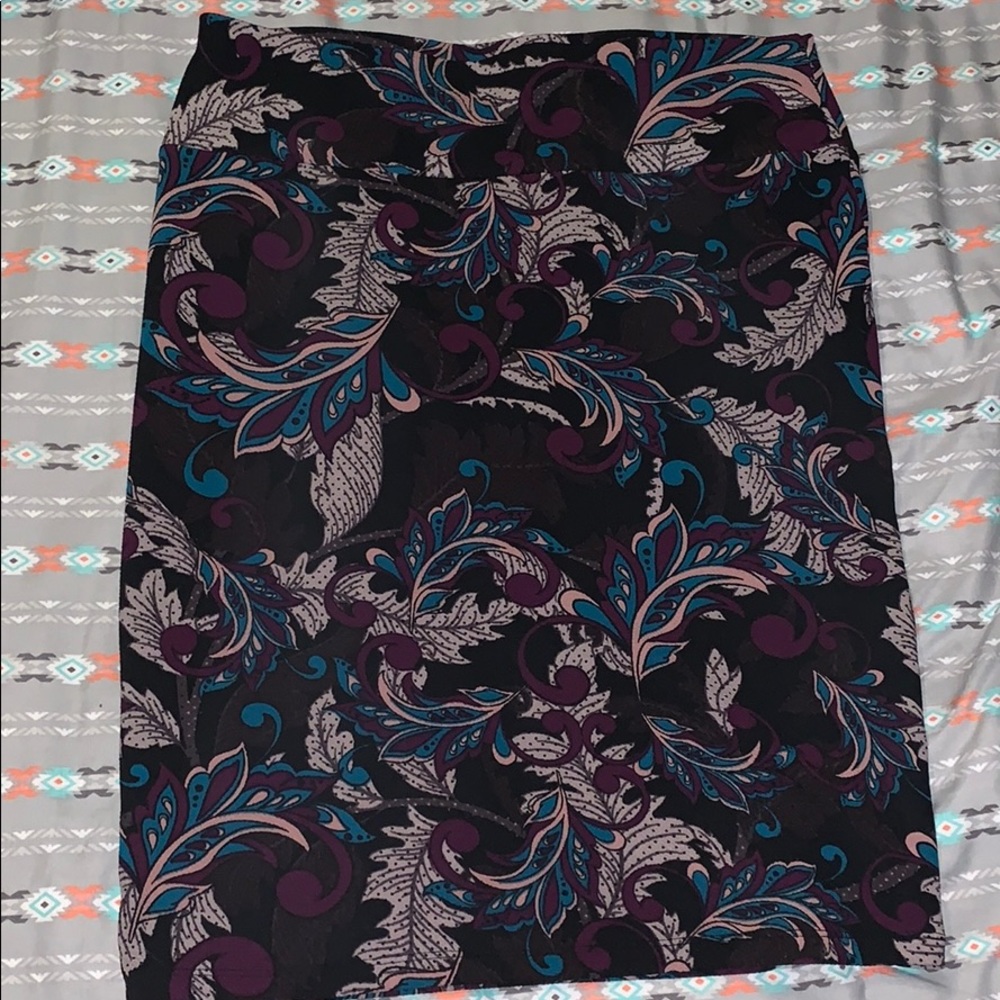 Lularoe size L Cassie Skirt